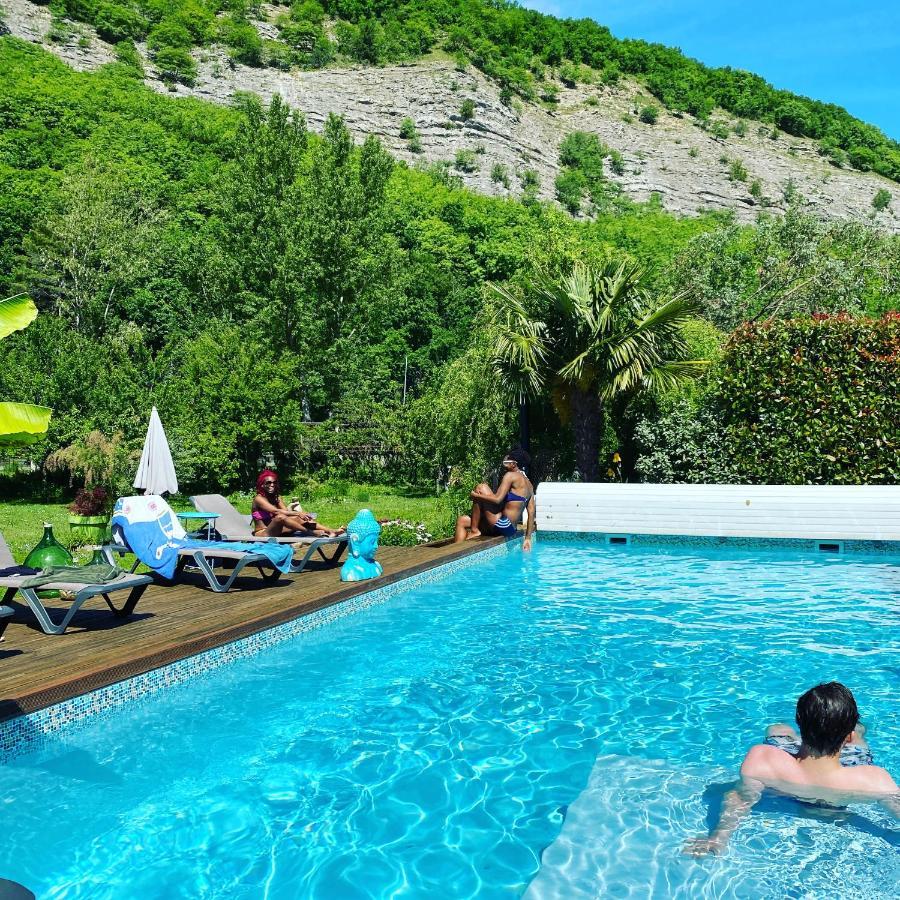 Gite L'O Bleue (Adults Only) Varces-Allieres-et-Risset Esterno foto