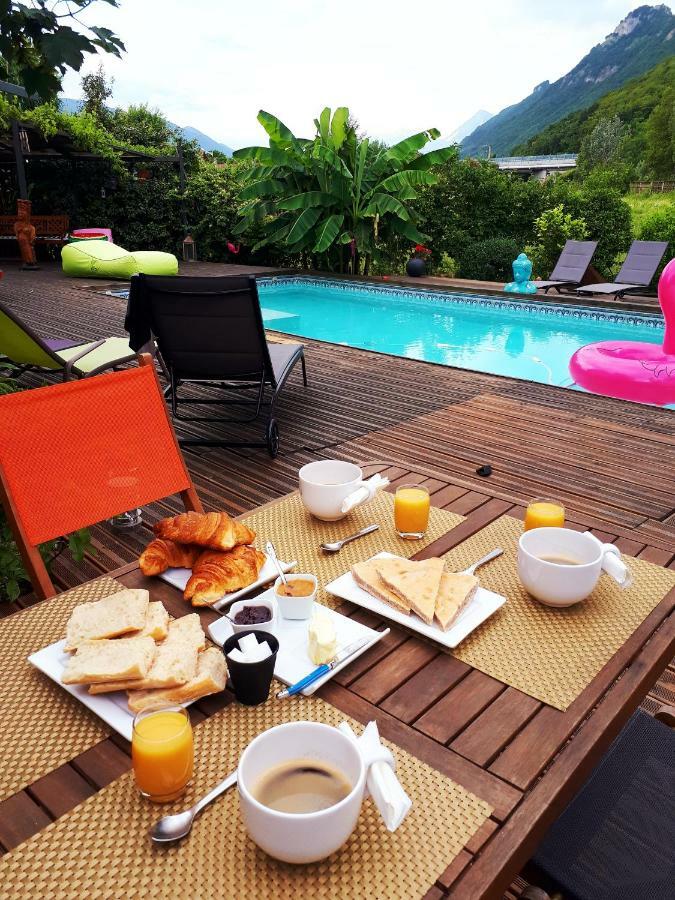 Gite L'O Bleue (Adults Only) Varces-Allieres-et-Risset Esterno foto
